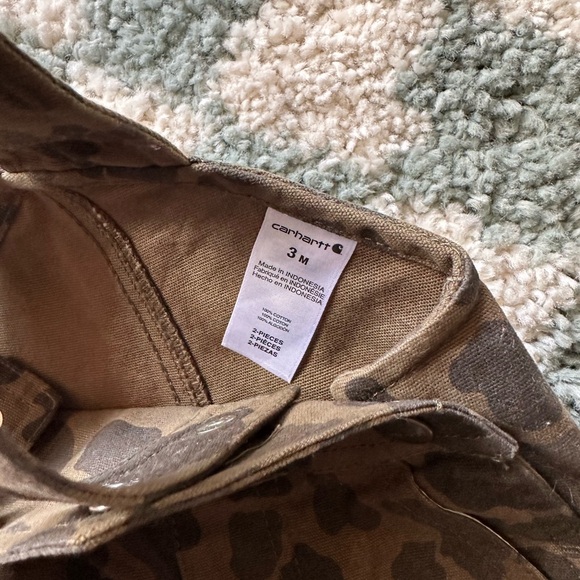 Carhartt army print baby overalls, thick material - Picture 2 of 2